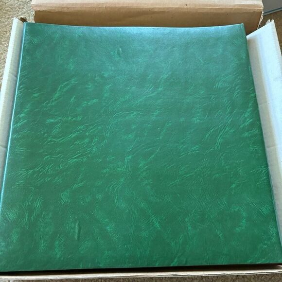 Vintage Photo Memory Book Holds 3” x 5” Photos New In Box - Picture 8 of 8